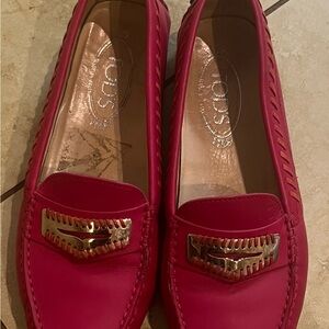 Pretty in Pink Tod’s Loafers!